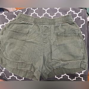 Old Navy Green Linen Shorts.